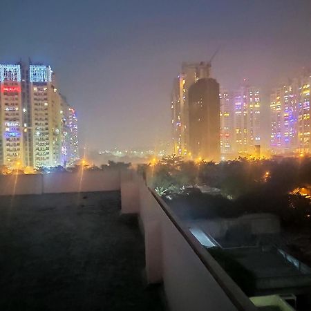 Yog Bhawan Aparthotel Grander Noida Exterior foto